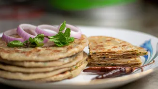 How to make tasty radish parathas at home