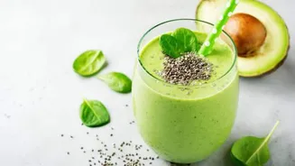 Your breakfast fix should be this avocado smoothie