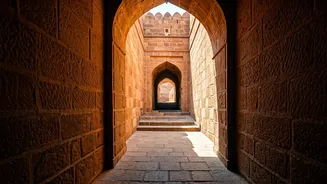 Golden Fort Walks Beat Crowded Hill Getaways