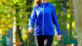 The Lymphatic Walking Trend Highlights the Limits of Detox Claims
