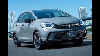 O Honda Fit segue vivo, ganha atualização e parte de R$ 56.000