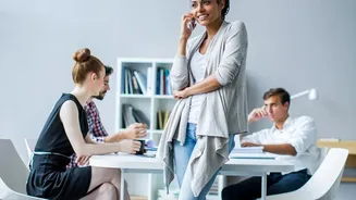 How Young Professionals Use Transparent Work Rules To Avoid Last Minute Long Weekend Stress
