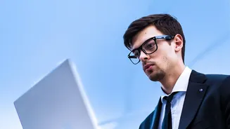 The Scheme's Formal-Employment Entry Numbers: A Clearer Way To View First-Job Formalisation