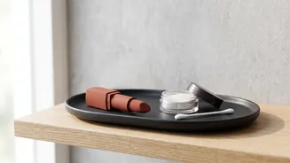 Why Diffused Lip Edges Can Make Makeup Look Less Formal And More Modern