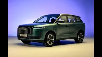 Jaecoo 5 híbrido tem porte de Compass mas chega ao Brasil de olho no VW T-Cross