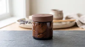 Understanding Chocolate Face Masks: How To Approach A New Mask Carefully
