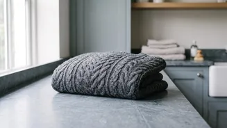 Inside Winter Woollen Care: The Link Between Detergent Residue And Itching
