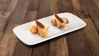 Smaller Plates Make Urban Dining Easier for One