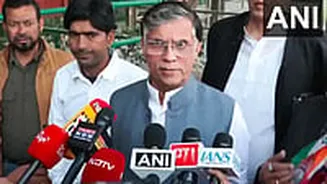 Bihar Assembly Elections 2025: As NDA Leads In 190 Seats, Congress Alleges Vote Theft And Faults EC For Uneven Playing Field