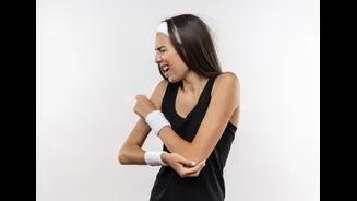 Dor no cotovelo após treino? Entenda causas e como evitar o problema