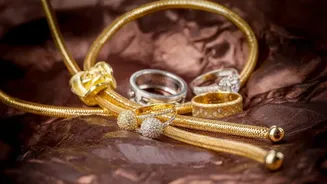 Gold Jewellery Buyers: How BIS Hallmarking Helps You Check Purity Before Purchase