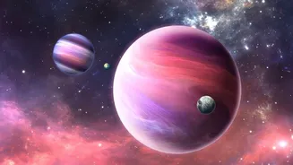 Saturn's Decagon Could Help Researchers Compare Weather Across Gas Giants