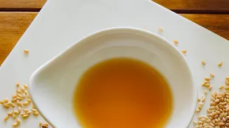 Cold-Pressed Seed Oils vs Refined Oils: Healthy Smoke Points For Indian Cooking