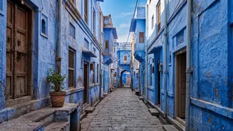 Scenic Rajasthan road trip guide: Jaipur heritage, Jodhpur blue city, and Jaisalmer desert highway stops