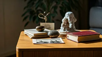 Old Photos And Heirlooms Are Back In Homes