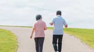 Short 15-Minute Walks After Meals Reduce Blood Sugar Spikes And Promote Muscle Recovery