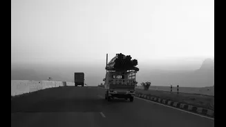 Winter Travel in India: Fog and Weather Considerations for Road Trips