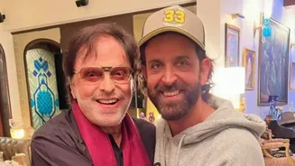 Hrithik Roshan Pens Sweet Birthday Wish For ‘Dad’ Sanjay Khan; Misses Mom Zarine Khan – See Post