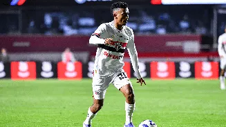 São Paulo é punido pela Fifa e sofre transfer ban por dívida na compra de Marcos Antônio