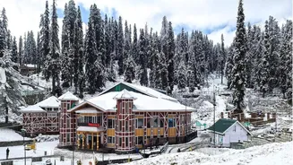 Kashmir gets season's first snowfall after harsh dry spell