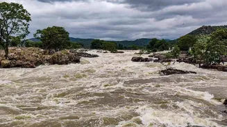 Cyclone 'Montha' intensifies; landfall begins near Andhra coast