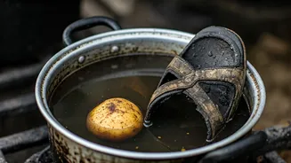 Ghaziabad Chaat Stall's Shocking Hygiene Lapse: Potatoes Washed with Feet, Slippers Cleaned in Same Pot