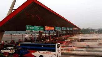 Unhappy with Diwali bonus, expressway workers let vehicles pass free