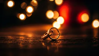 Hrithik & Saba's Moments: 7 Times They Sizzled!