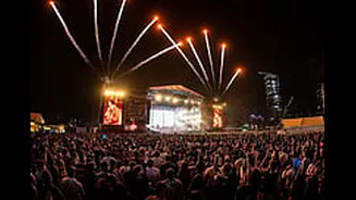 How To Reach Mahalaxmi Racecourse By Metro Aqua Line, Train For Lollapalooza 2026 In Mumbai? Easiest & Fastest Route Inside