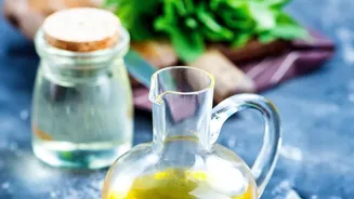 Cold-Pressed vs Refined Cooking Oils: Smoke Points And Nutritional Differences Decoded Today