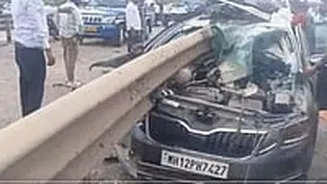 Mumbai–Pune Expressway Accident: 2 Dead, 1 Injured After Car Crashes Into Railing In Maval Taluka - Disturbing Visual Surfaces