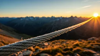 8 Traits of a Mentally Strong Person: Build Resilience