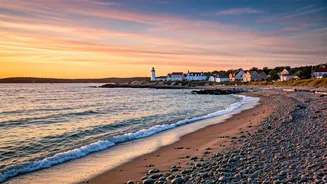 Maine's Coastal Gems: 10 Unforgettable Beach Towns Explored by Locals
