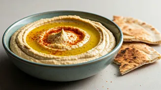 Your Lunchbox Needs Hummus And Pita Energy