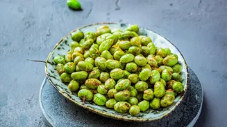 How To Make Crispy Green Pea Snacks At Home For Guilt-Free Snacking