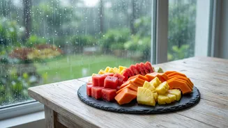 Why Street-Side Cut Fruit Can Carry Extra Food-Safety Risks During Monsoon