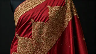 Priyanka Chopra's Stunning Look & Nick Jonas's Admiration