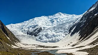 Kashmir Avalanche: Sonmarg Faces Nature's Fury