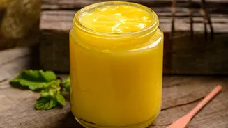 High-Smoke-Point Cooking Fats Review: Infused Ghee Versus Cold-Pressed Oils In Daily Diets