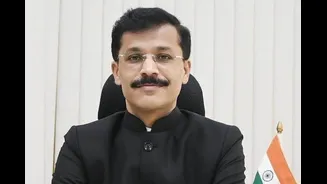 Cockroach Infestation, Spoiled Vegetables: Tukaram Mundhe Cracks Down On 3 Food Establishments