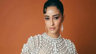 Ananya Panday Celebrates Early Birthday On Sets, Gushes 'Perks Of Shooting'