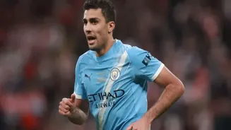 Rodri Opens Door to Barcelona as Manchester City Star Agrees to Contract Talks: Reports