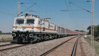Indian Railways raises fine for littering and spitting to ₹1,000