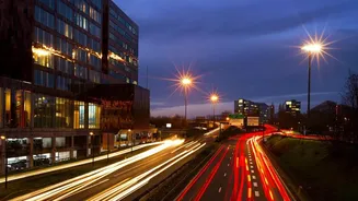 Plans For Late-Night Hotel Check-Ins Need Clear Decisions On Last-Mile Transport