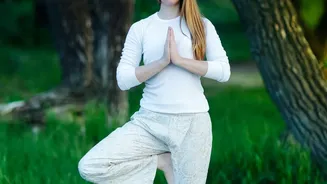 Vrikshasana: Vary arm positions for balance