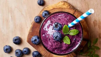 Start your day right with these detox smoothies