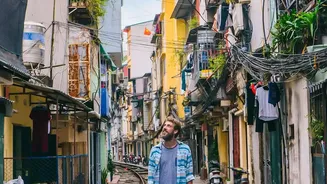 How Young Indian Solo Travelers Explore Vietnam On Short Notice Without Heavy Expenses
