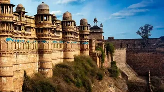 India's Forts Tell Stories Through Courtyards, Ramparts and Palaces