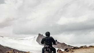 How Drivers Can Shield Vehicles From Rough Late Monsoon Terrain On Manali-Leh Routes