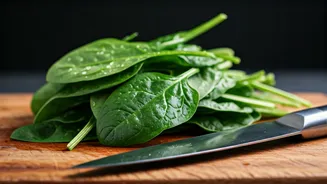 10 Ways to Savor Spinach (Palak) for Health